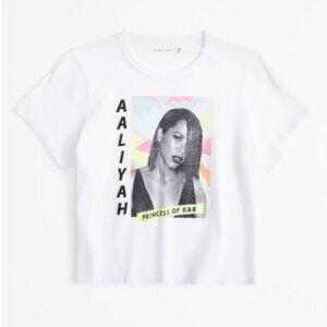 Vol. 28 Short-Sleeve Aaliyah Graphic Skimming Tee